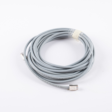 Fold-Resistant Networking Cable Assembly