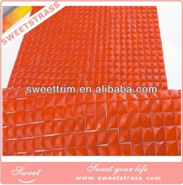 2014 wholesale plastic hotfix rhinestone mesh for decoration in guangzhou