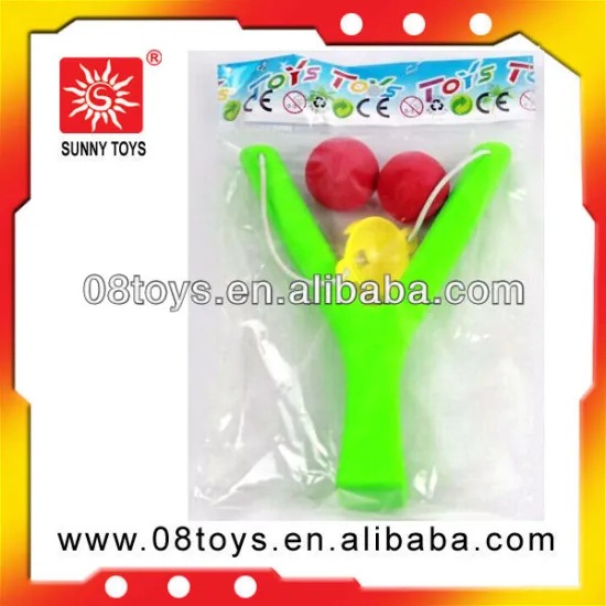 Interesting toy catapult shoooting