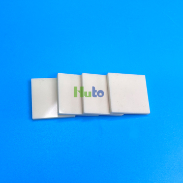 Fabricant Huto 22x22x3,1 mm 99% Fiche en céramique en alumine
