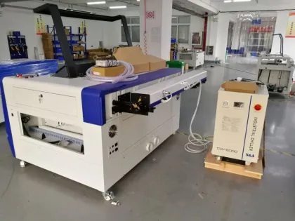 Argus   Garment shop applicable and gift shop CO2  Laser Engraving Cutting Machine