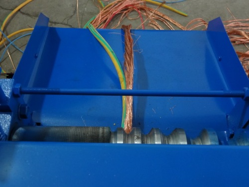 Separador de fio de cabo de lixo