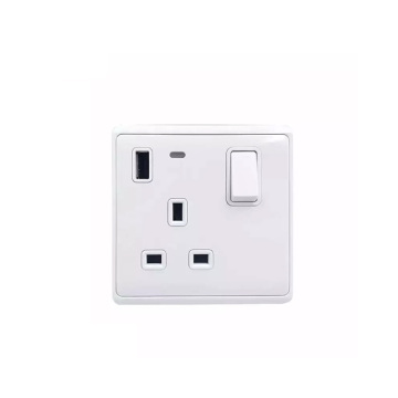 Usb Soket Ve Anahtarlı Beyaz Priz
