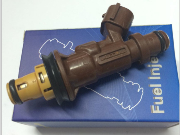 Denso Fuel Injector 23250-62040 for Toyota Landcruiser 4 Runner