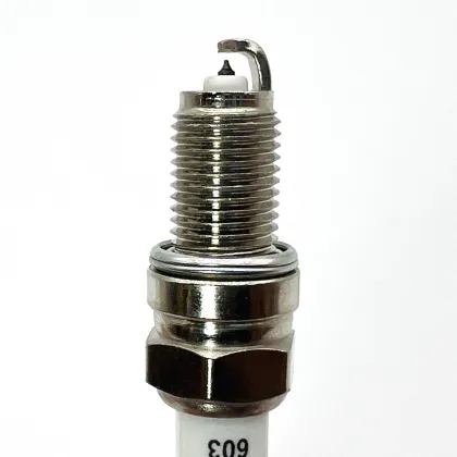 Hot Sale DCPR7E Spark Plug China Car Spark Plug Gas Engine Spark Plug
