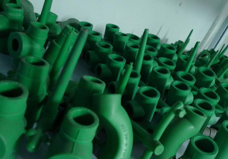 UPVC CPVC Irrigation Parts Pipe Fittings Mould