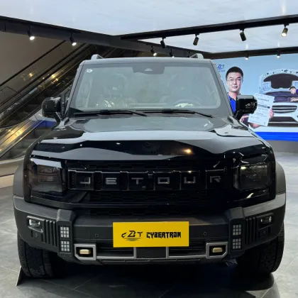 A Rugged Off-Road SUV Jetour Traveler