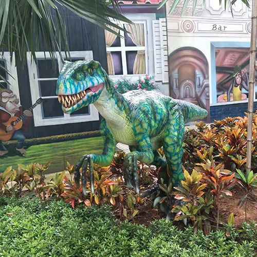 real size velociraptor