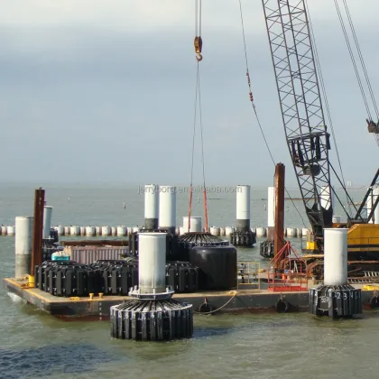 Rotating Engineering Ship Donut Foam Fender