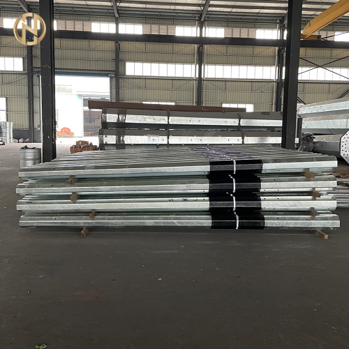 Hot Dip Galvanized 12m Galvanizing Poles Electric