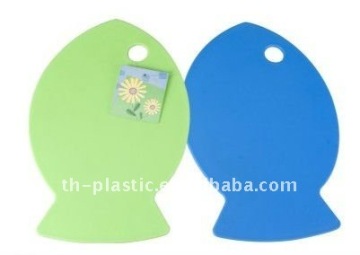Plastic cutting board(fish shape)