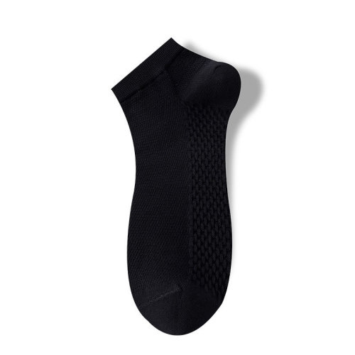 Breathable, anti-odor men's socks