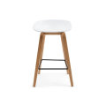 Hay about A bar chair tabouret de bar moderne