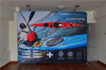 Straight display stands for exhibitions