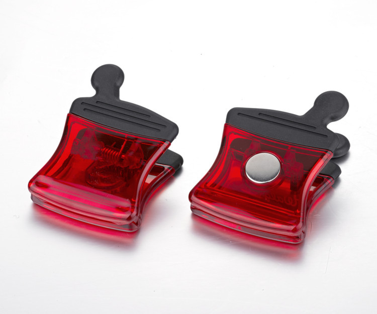Magnetic Plastic Memo Clip, Tooth Triangle, Dog Claw Clip & Refrigerator Magnet Clip