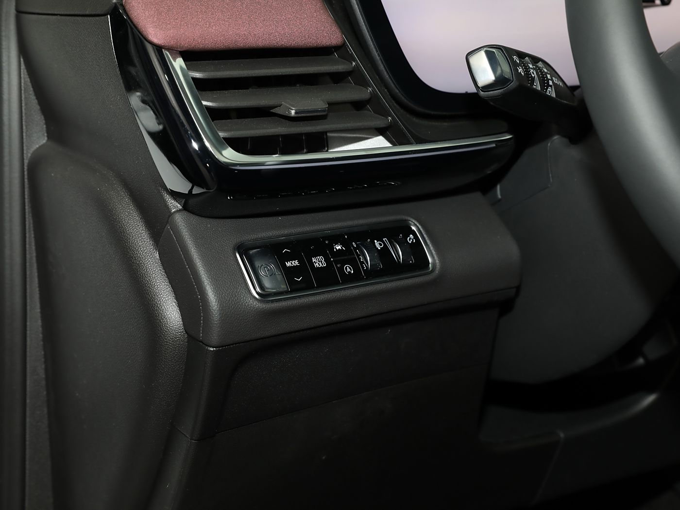 new luxury SUV