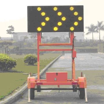 Outdoor LED Traffic Arrow Board