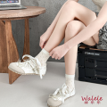 Elegantes calcetines de trébol de cuatro hojas ultra finas