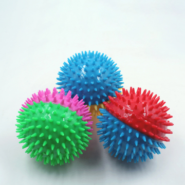 Có nhiều màu sắc sặc sỡ làm sạch răng mài Spike Ball Dog Toys