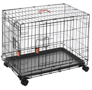 Easy Cleaning Dog Cage at Pet Shop