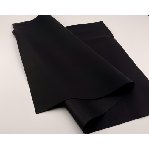 Película de PVC blando en relieve negro resistente a la corrosión