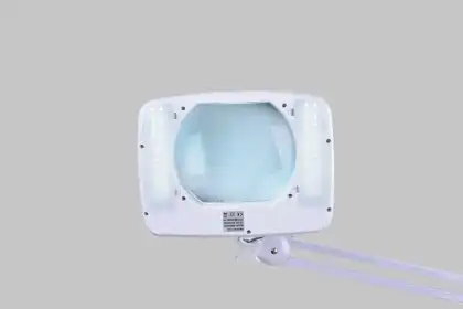 Long Arm Plug-in Table Lamp for Eye Protection