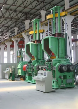 Internal mixer rubber machine