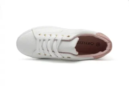 Classic Women Sneakers Shoes On White Sole Shoes