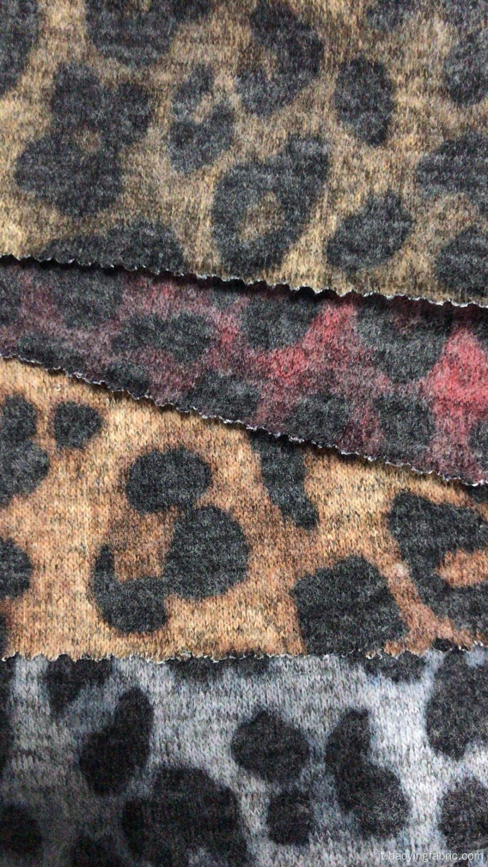 Tessuto a maglia grossolana tinto in filo