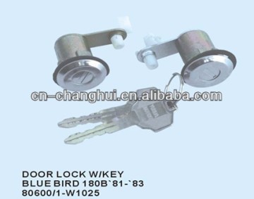 Door lock with key For Nissan BLUE BIRD 180B ' 81 - '83