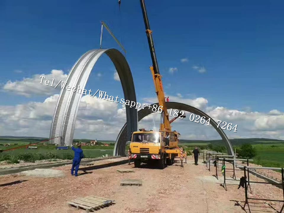 beamless arched hangar building machine