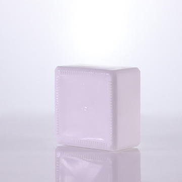 Jarra de vidro quadrado branco com tampa de ouro rosa