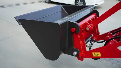 Rhinoceros backhoe loader XN228