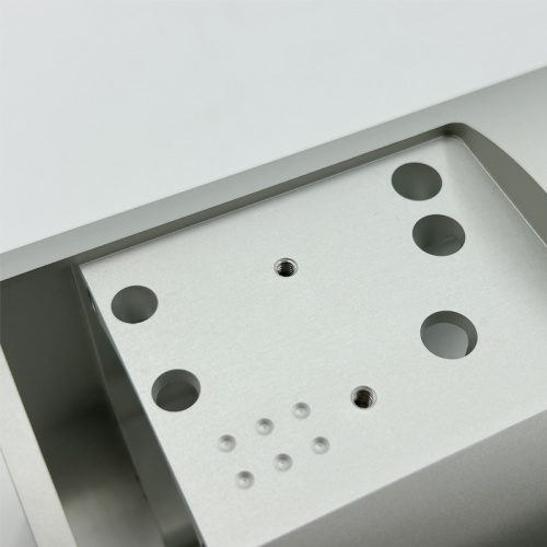 Caixa extrudada de alumínio para carregador de banco de potência