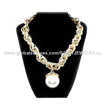 Gold-plated necklace with imitation pearl, made of alloy/metal/imitation pearl, various colors/sizes