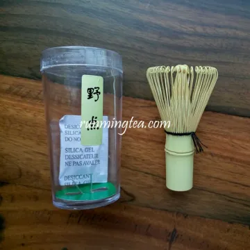 Handmand Mini Bamboo Whisk Chasen Yedian, 54 prong