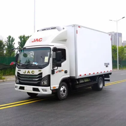 JAC 4-ton refrigerated truck