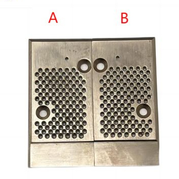 Komori LS40 GL40 Striker Cover Sug Plate CA22935P01 CA22934P01 För sidmätare maskindelar