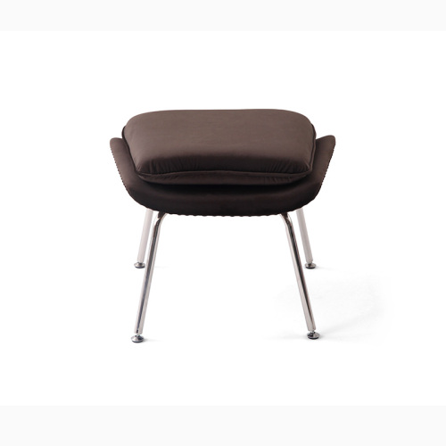 Saarinen Womb Chair and Ottoman Replica