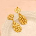Pendientes en forma de coral Pendientes de acero de titanio
