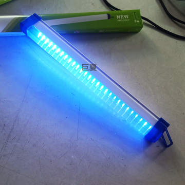 Outdoor charging insect attracting lamp