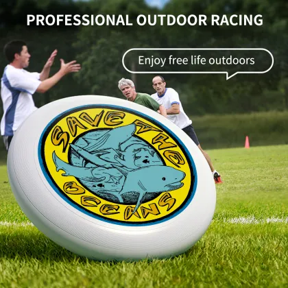 Ultimate Outdoor Frisbee: Athletic Competition and Entertainment