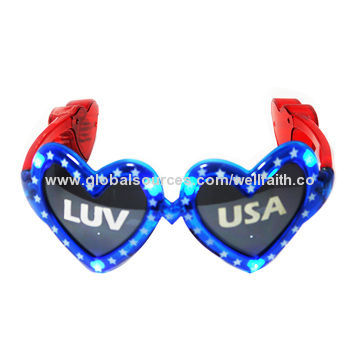 USA Flag Heart-shaped Flashing Novelty Sunglasses for Party, with CE, RoHS Marks, 15*7.5*21cm Size