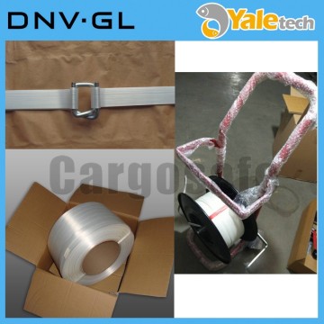 Wire buckles for strapping