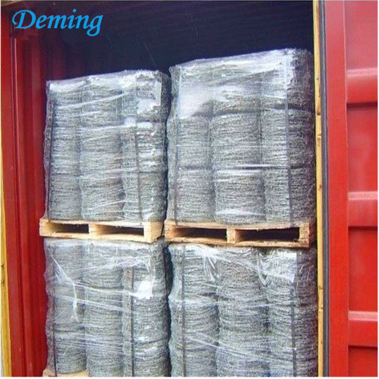 Factory Heavy Zinc Coated Barbed Wire Fencing Prices