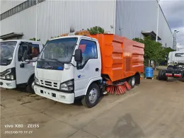 ISUZU 4m3 Road Sweeper Truck