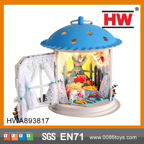 Good Quality model wooden doll house