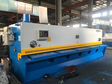 QC11K 12x3200 CNC maszyna do ścinania hydrauliczna maszyna do wycinania gilotyny