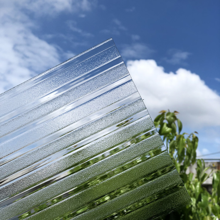 Прозрачный и долговечный поликарбонатный лист из тиснений