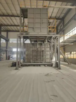 Vertical aluminum alloy quenching furnace